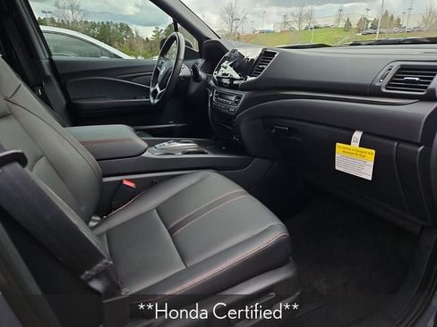 Certified 2025 Honda Ridgeline TrailSport+ image 11