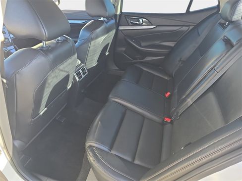 Used 2017 Nissan Maxima 3.5 SV w/ Interior Lighting Package image 16