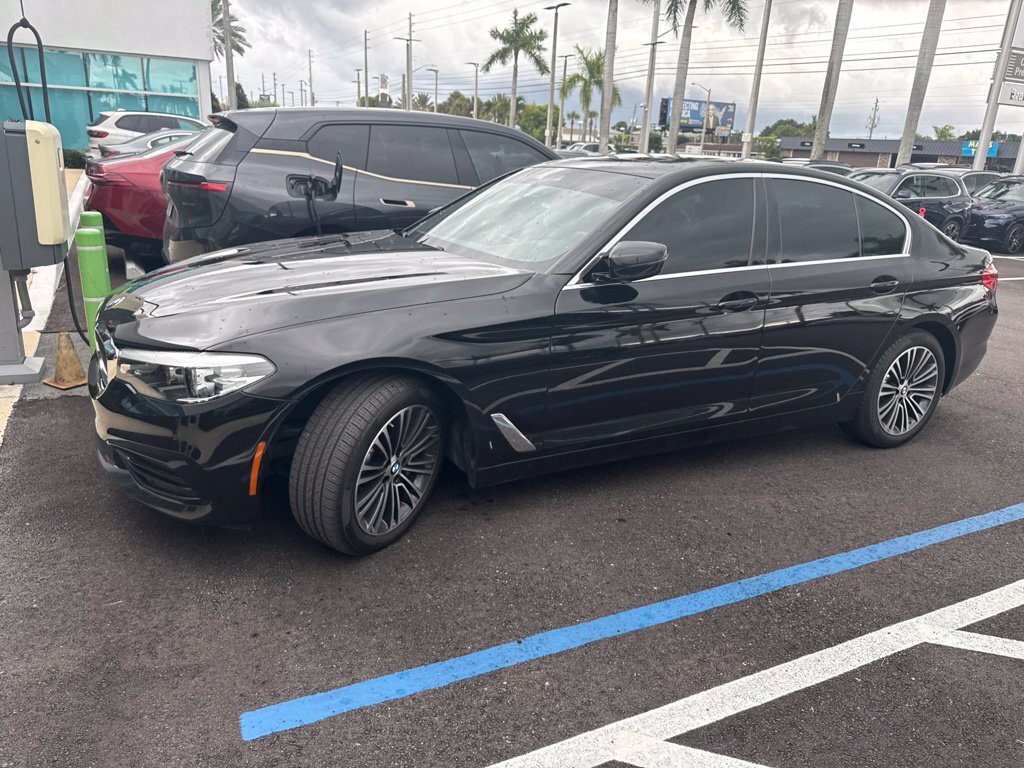 Used 2019 BMW 530i w/ Convenience Package RWD image 6