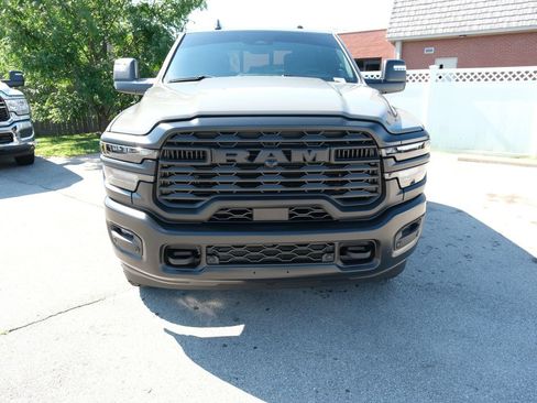 Used 2026 RAM 2500 Warlock AWD/4WD image 12