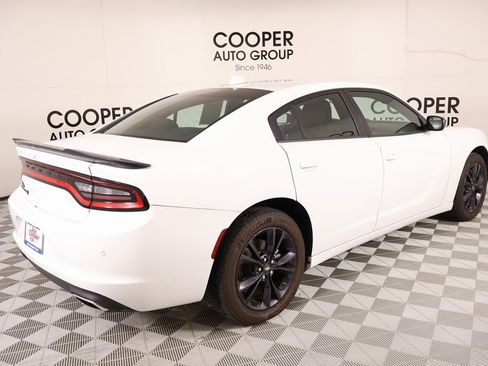 Used 2023 Dodge Charger SXT w/ Blacktop Package image 19