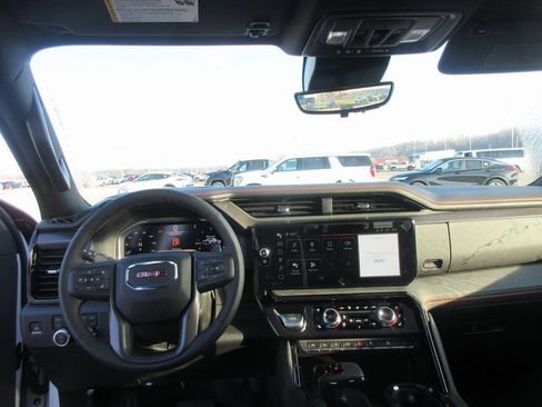 New 2026 GMC Sierra 1500 AT4 w/ AT4 Premium Package image 17