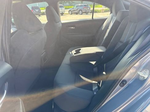 Used 2020 Toyota Corolla SE FWD image 9