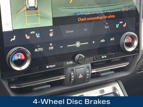 Used 2025 Lexus GX 550 image 16