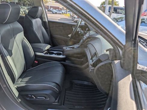 Certified 2025 Acura RDX SH-AWD w/ Advance Package image 24