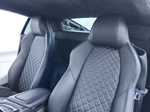 Used 2018 Audi R8 V10 plus image 20
