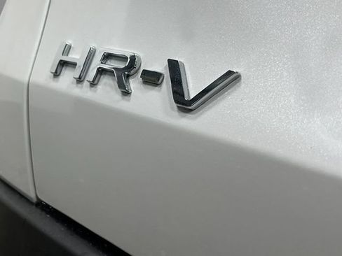 New 2027 Honda HR-V LX image 6