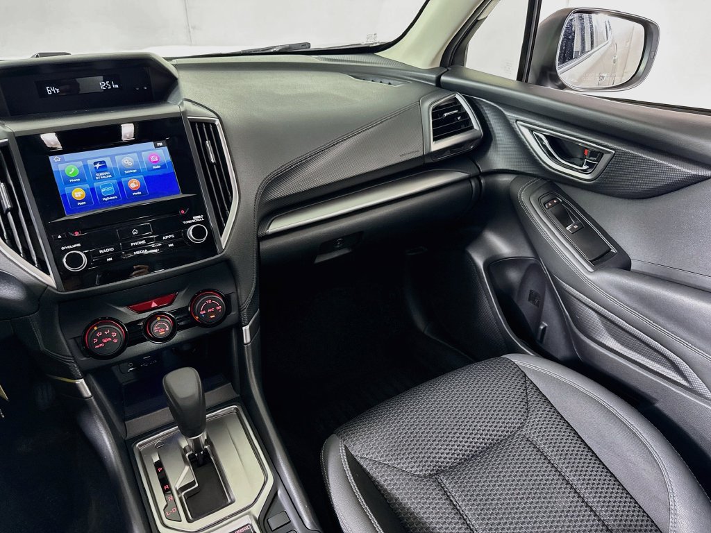 Used 2019 Subaru Forester Premium AWD/4WD image 23