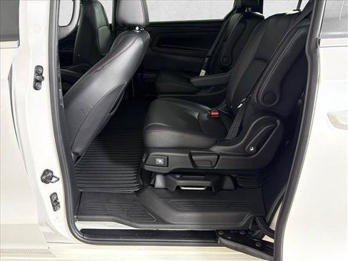 Used 2024 Honda Odyssey Sport image 21
