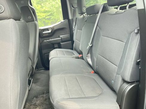 Certified 2020 Chevrolet Silverado 1500 Custom w/ Custom Value Package AWD/4WD image 22