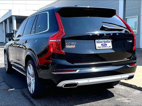 Used 2018 Volvo XC90 T6 Inscription w/ Convenience Package AWD/4WD image 3