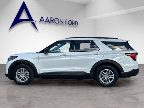 New 2026 Ford Explorer Active w/ Active Comfort Package image 2