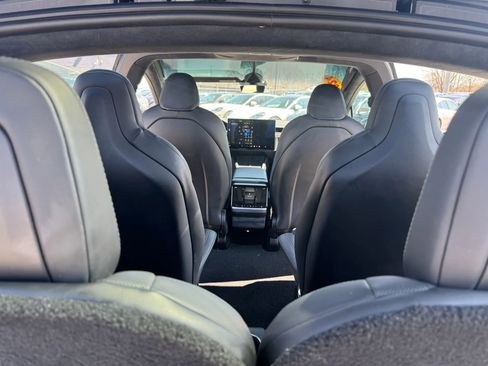 Used 2023 Tesla Model X AWD/4WD image 11
