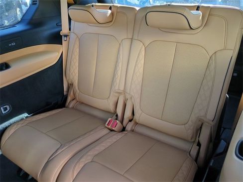 Used 2024 Jeep Grand Cherokee L Summit image 16