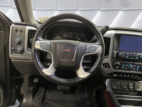 Used 2018 GMC Sierra 1500 SLT image 13