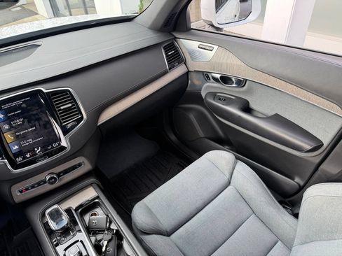 Used 2020 Volvo XC90 T8 Inscription AWD/4WD image 7