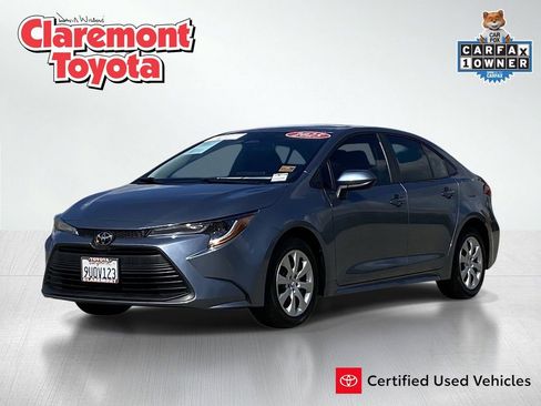 Certified 2025 Toyota Corolla LE image 1