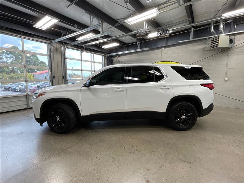 Used 2018 Chevrolet Traverse LS AWD/4WD image 2