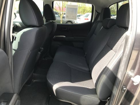 Certified 2023 Toyota Tacoma 4x4 Double Cab w/ Trail Edition image 25