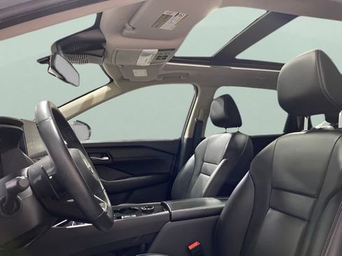 Certified 2024 Nissan Rogue SL w/ SL Premium Package AWD/4WD image 22