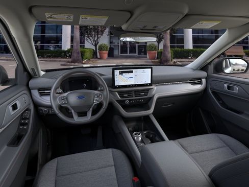 New 2026 Ford Explorer Active RWD image 10