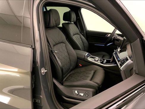New 2026 BMW X5 xDrive40i w/ M Sport Package image 7