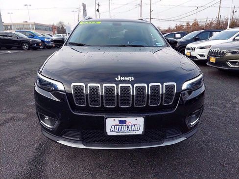Certified 2019 Jeep Cherokee Limited image 2