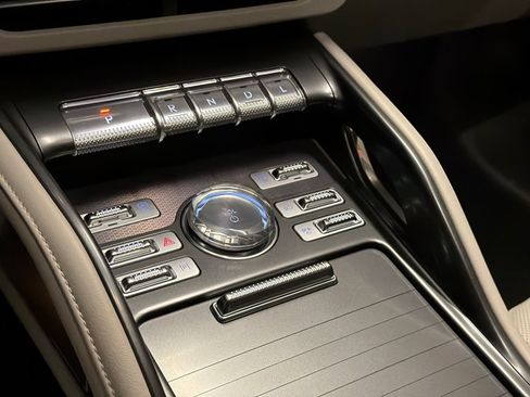 New 2026 Lincoln Nautilus Premier AWD/4WD image 26