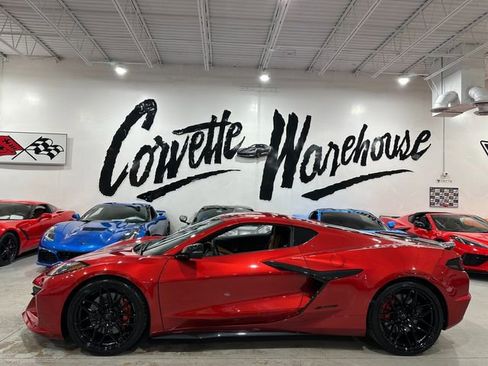 Used 2025 Chevrolet Corvette Z06 w/ Stealth Interior Trim Package image 2