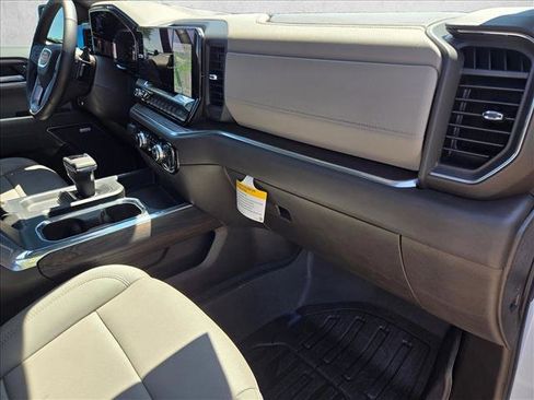 Used 2025 GMC Sierra 1500 SLT image 22