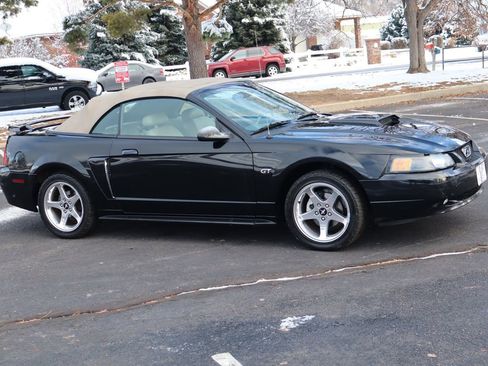 Used 2003 Ford Mustang GT image 2