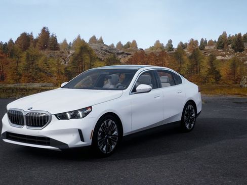 Used 2025 BMW 530i image 31