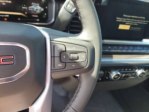 New 2026 GMC Sierra 1500 Elevation image 29