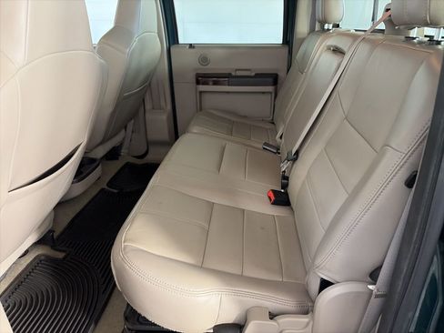 Used 2008 Ford F350 Lariat image 27