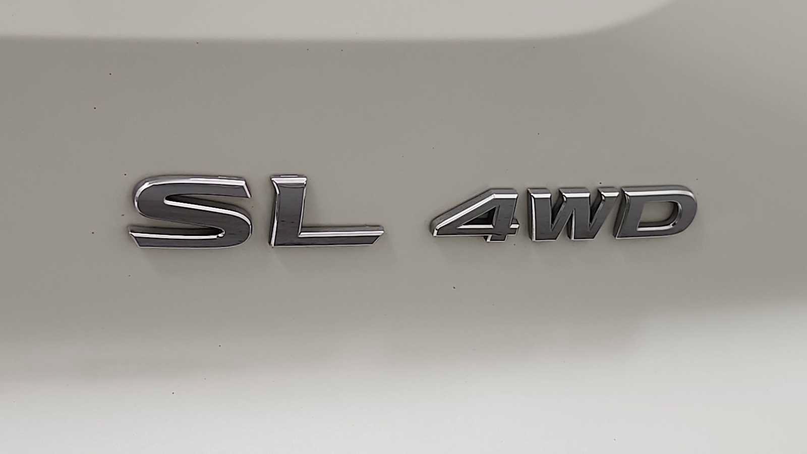 Used 2024 Nissan Pathfinder SL w/ Cargo Package AWD/4WD image 29