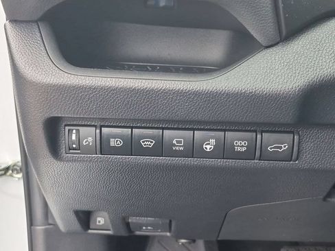 Used 2023 Toyota RAV4 XSE AWD/4WD image 18