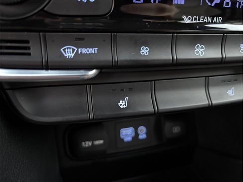 Used 2019 Hyundai Santa Fe Limited image 33