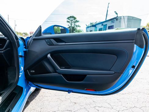 Used 2022 Porsche 911 GT3 RS image 97