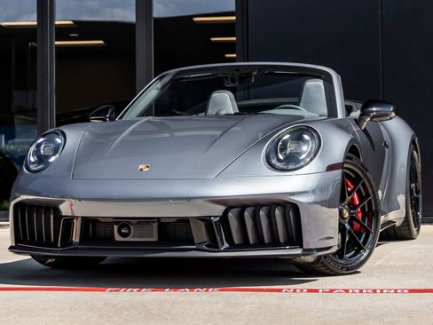 Certified 2026 Porsche 911 Carrera GTS RWD image 1