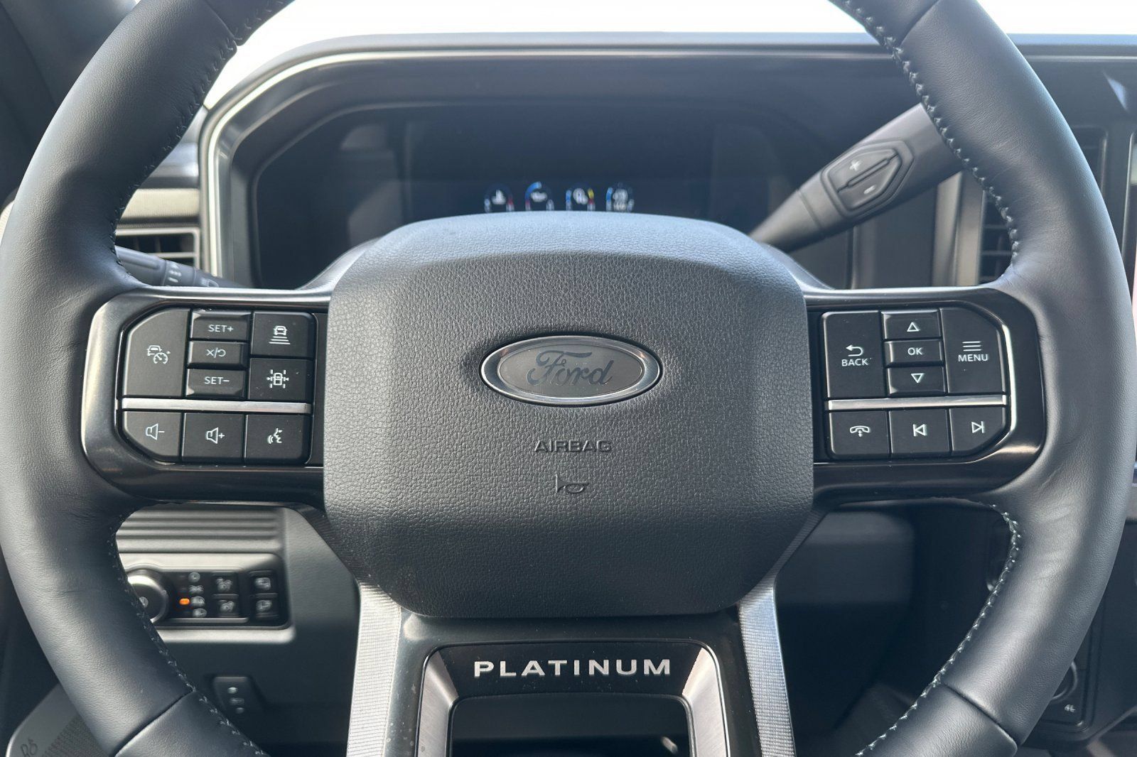 New 2026 Ford F250 Platinum AWD/4WD image 23