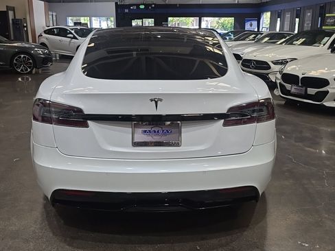 Used 2022 Tesla Model S AWD/4WD image 9