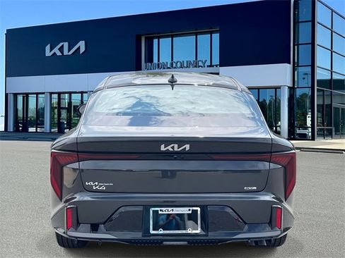 New 2025 Kia K4 GT-Line Turbo image 5