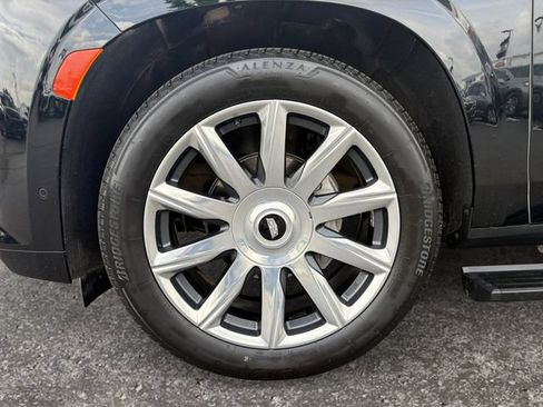 Used 2023 Cadillac Escalade Premium Luxury Platinum w/ LPO, Floor Liner Package AWD/4WD image 14