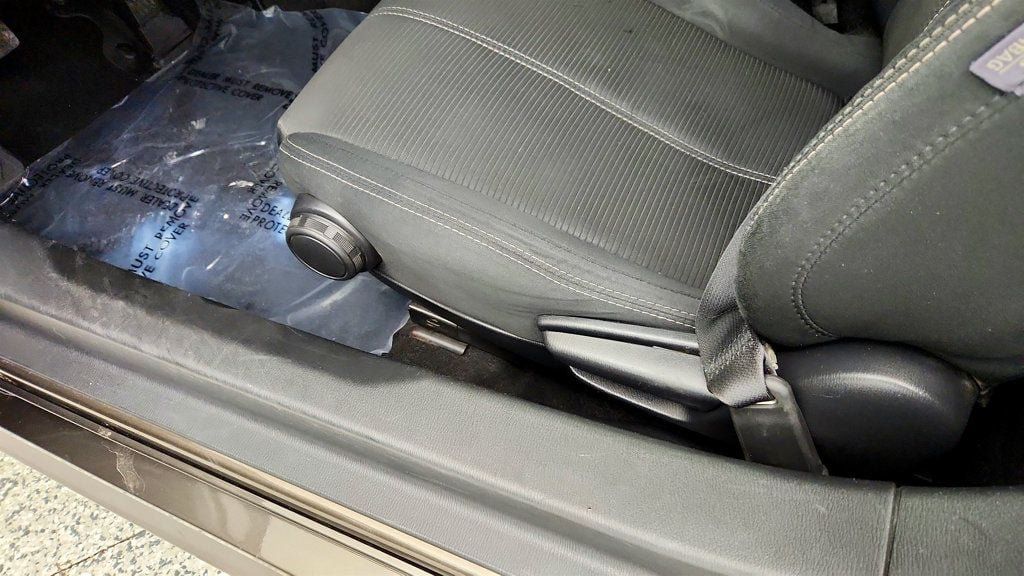 Used 2017 FIAT 124 Spider Classica RWD image 12