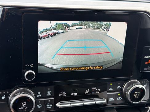 Used 2026 Toyota Highlander XLE AWD/4WD image 19