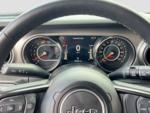 Used 2023 Jeep Wrangler Unlimited Sport AWD/4WD image 12