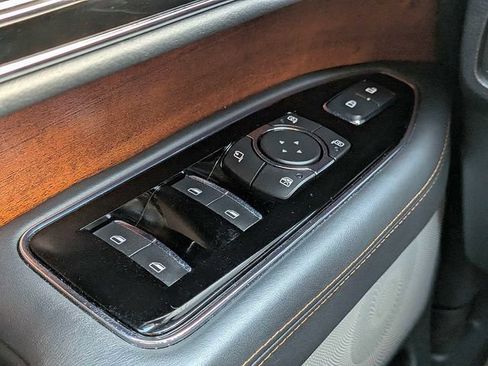 Used 2023 Lincoln Navigator Black Label AWD/4WD image 27