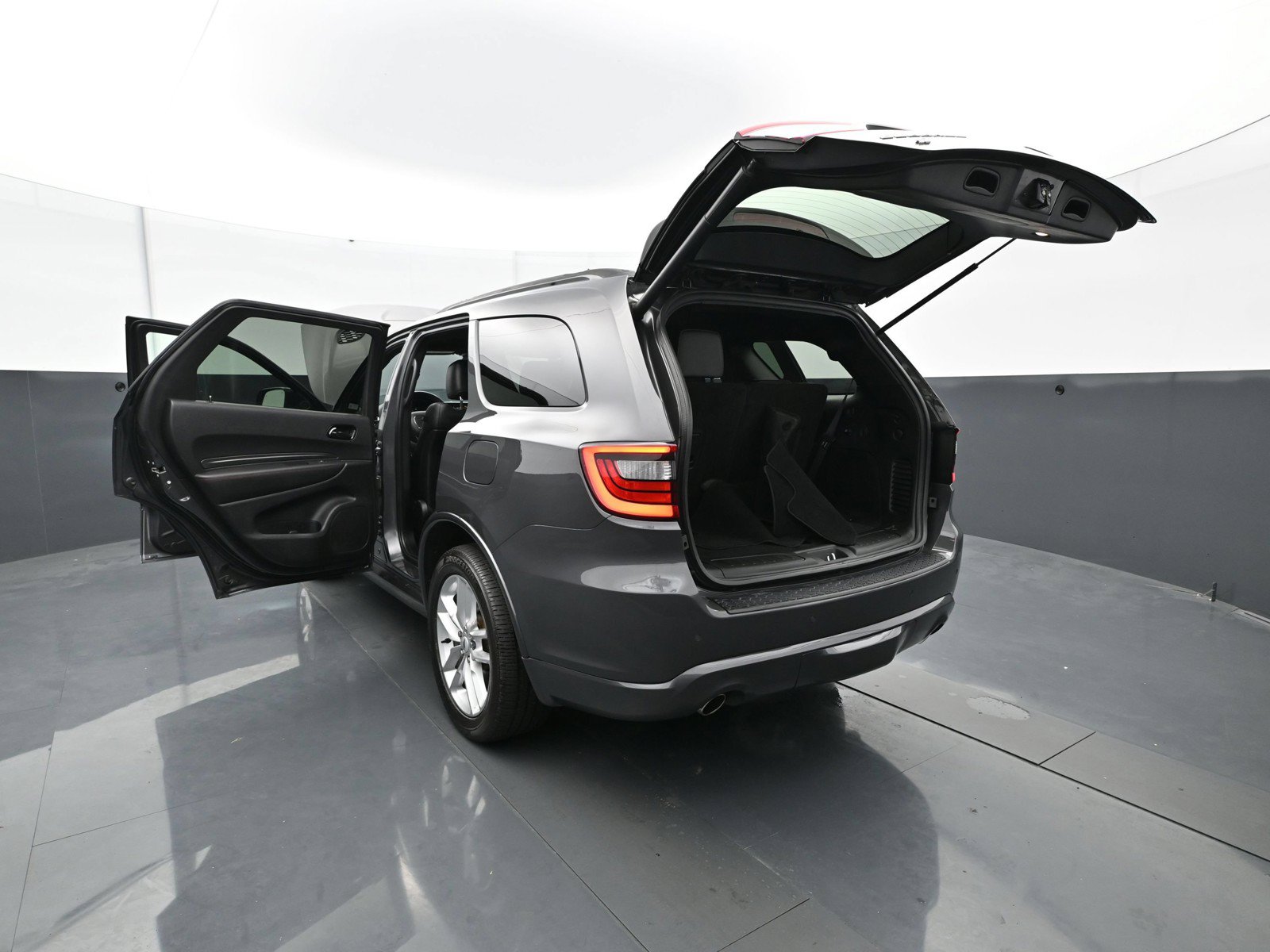 Used 2025 Dodge Durango R/T AWD/4WD image 32
