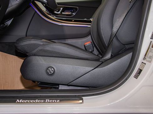 New 2026 Mercedes-Benz GLC 300 4MATIC image 15