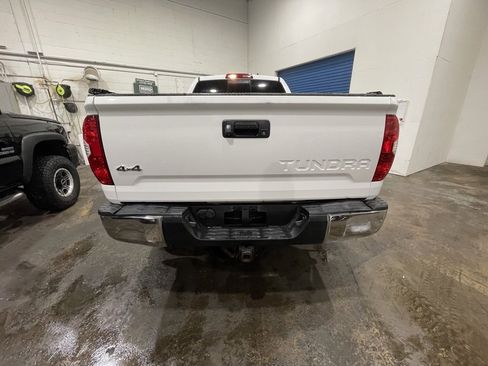 Used 2014 Toyota Tundra SR image 6